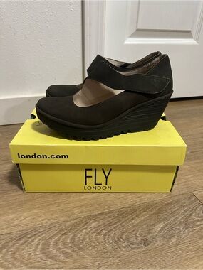 Fly London Yasi Women's Wedge Pump Cupido Nicotine Women's 8.5 - 9
